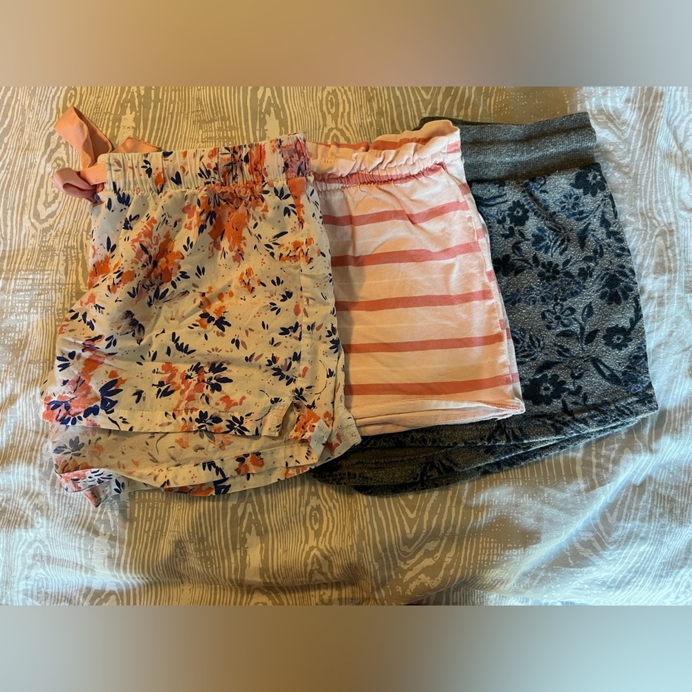 3 Pairs of Lounge Shorts